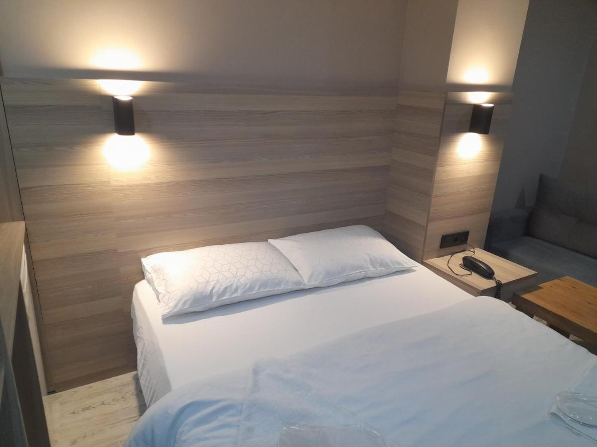 Moon Hotel Sirinevler Istanbul Exterior foto